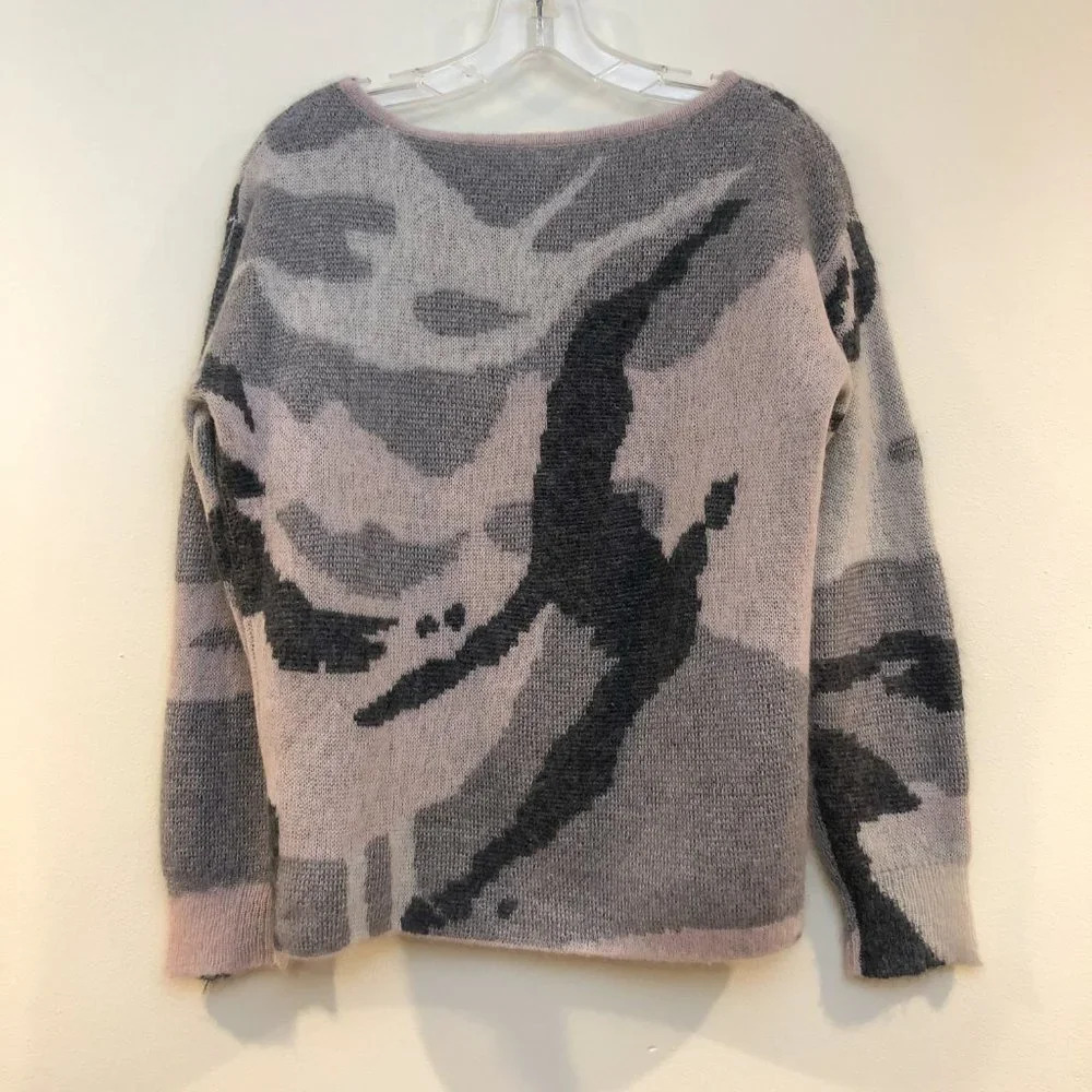 NWT Vince Alpaca Mohair Wool Blend Camo Pastel Long Sleeve Scoop Neck Sweater XS - Picture 8 of 8